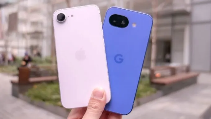 iPhone 17e/ Google Pixel 10a