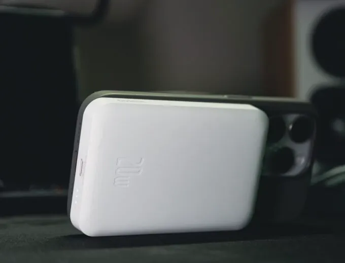 Baseus Magnetic Mini
