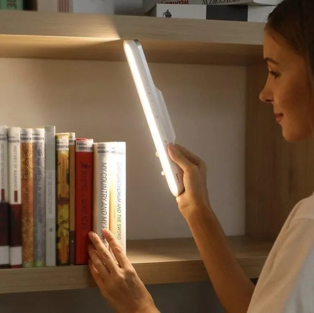 Baseus Magnetic Stepless Dimming Charging Desk Lamp