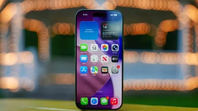 iPhone 17