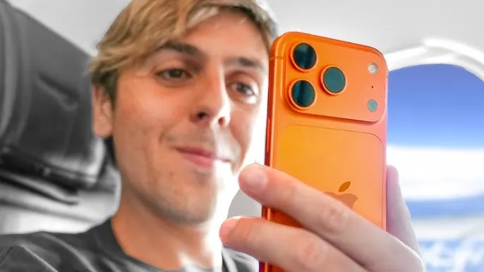 В продаже появились iPhone XR в корпусе iPhone 17 Pro. Что это за дичь и стоит ли брать такой смартфон?