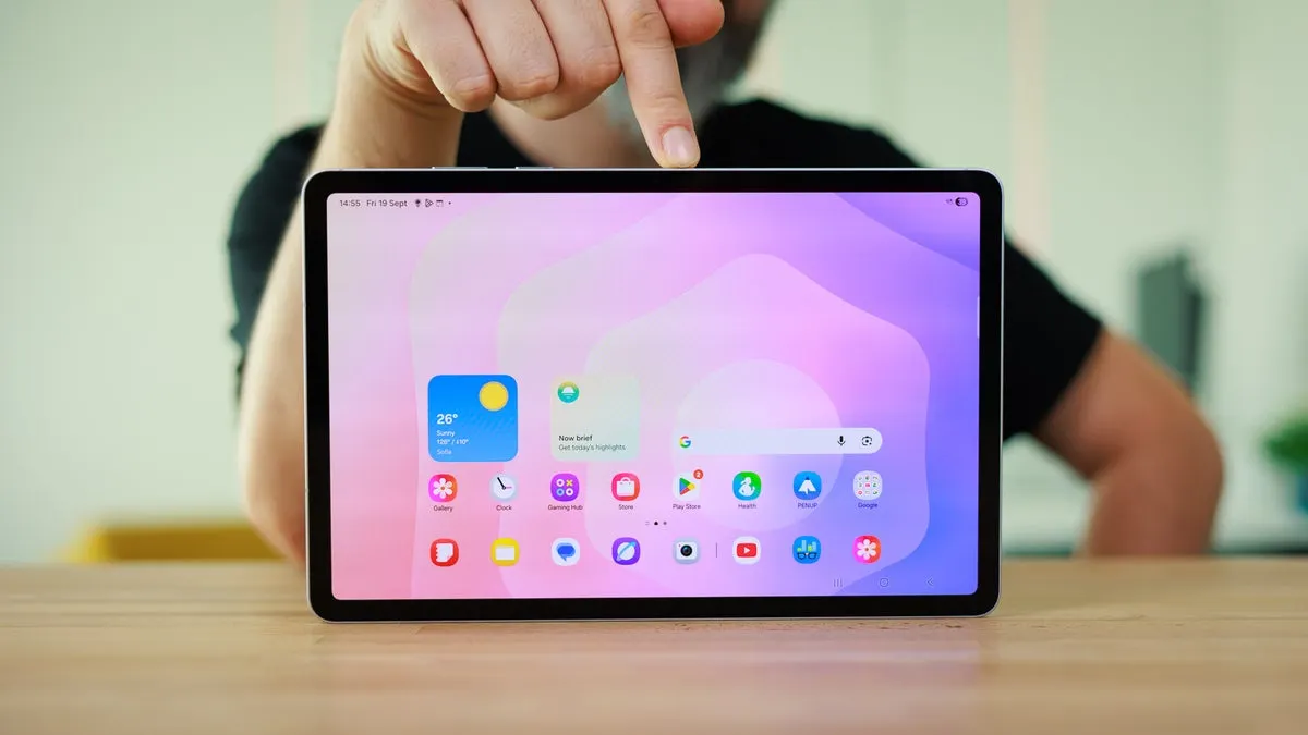 Самое время брать Samsung Galaxy Tab S11. Флагманский планшет отдают за бесценок