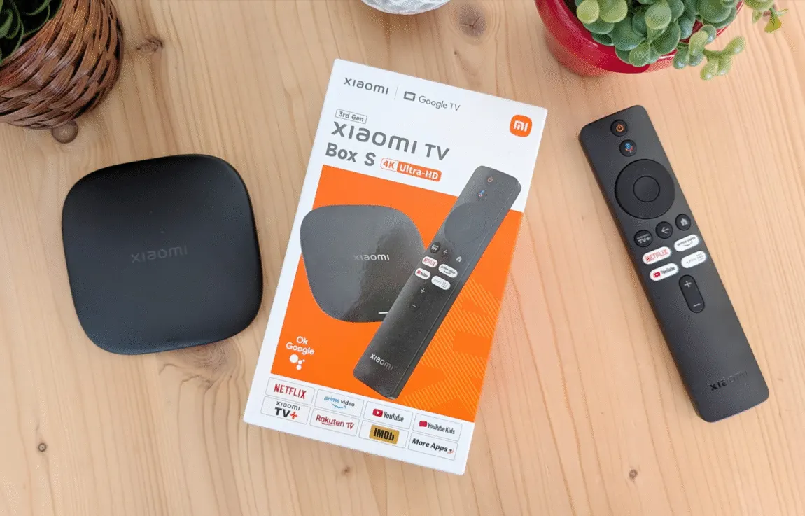Это самая популярная ТВ-приставка в России. Устройство от Xiaomi поддерживает 4K, имеет 32 Гбайт и очень простую настройку