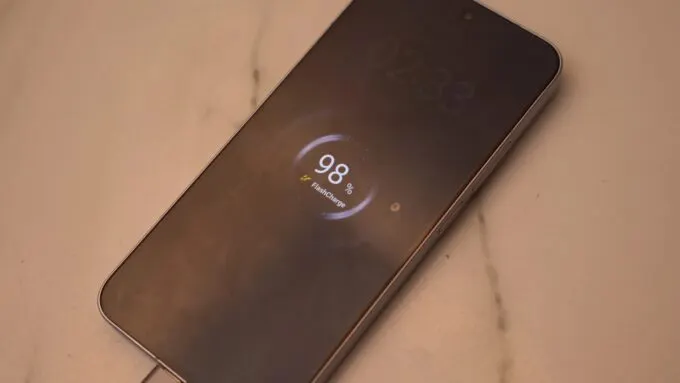 Vivo X300 FE