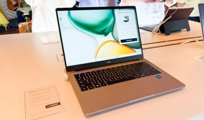 Honor MagicBook X14