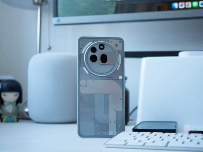 Nothing Phone (3a) Pro