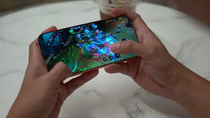 Honor 600