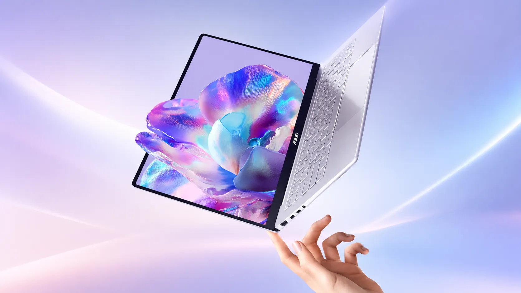 Asus выпустила почти эталонный ультрабук. У него мощный чип, OLED-экран, много памяти и тонкий корпус