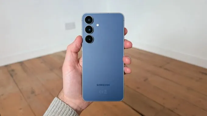 Samsung Galaxy S25 FE