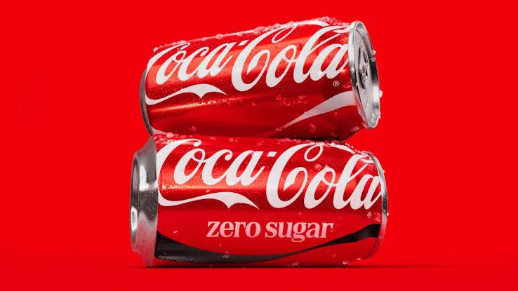 Coca-Cola изменила логотип впервые за 20 лет. Этот ребрендинг очень легко не заметить