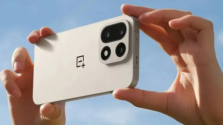 Каким будет OnePlus 16? Лучший Android-флагман получит новый дисплей и гигантский аккумулятор