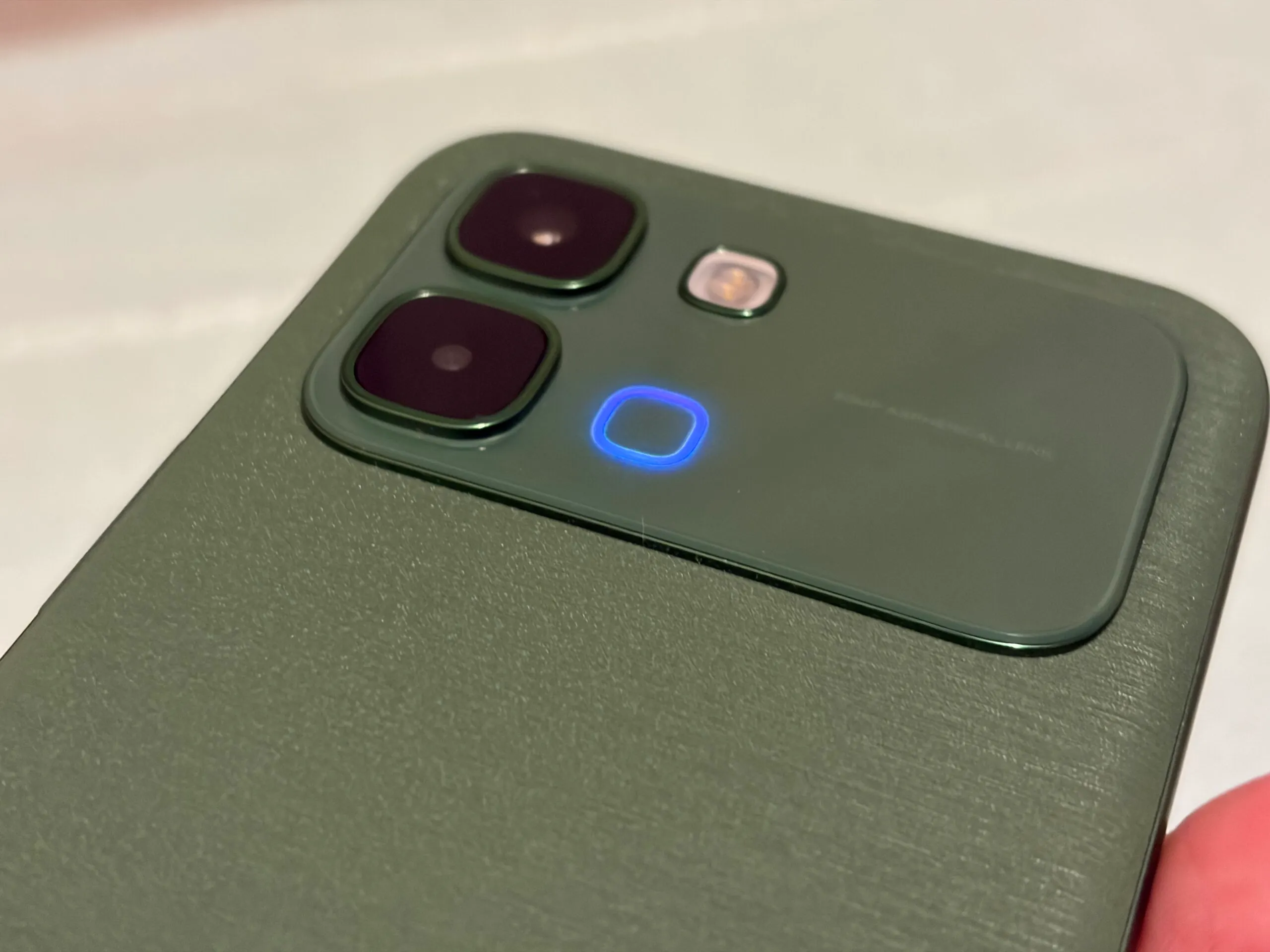 Смартфон Infinix Note Edge
