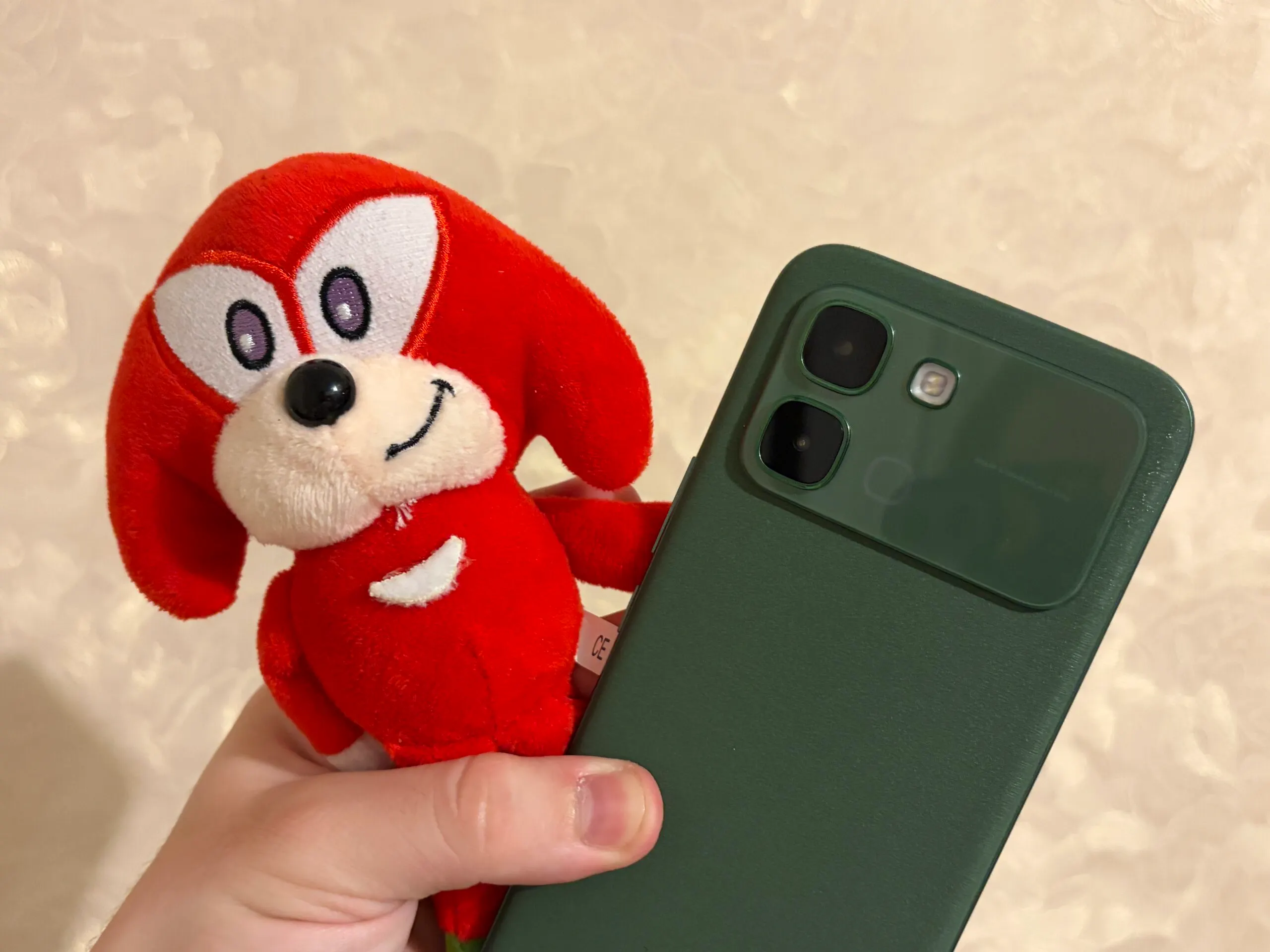 Смартфон Infinix Note Edge