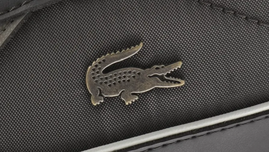 Эти кроссовки от Lacoste нужно брать уже сейчас. Ценники очень приятные
