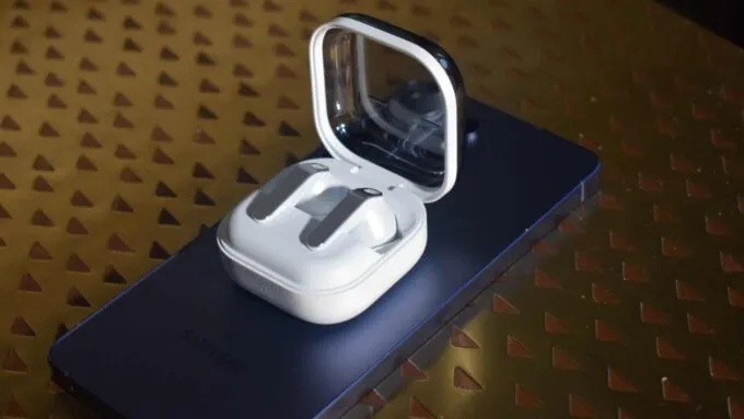Samsung Galaxy Buds4 Pro