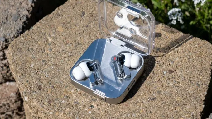 Nothing Ear (3)