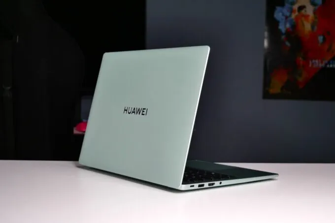 Huawei MateBook 14 (2024) 