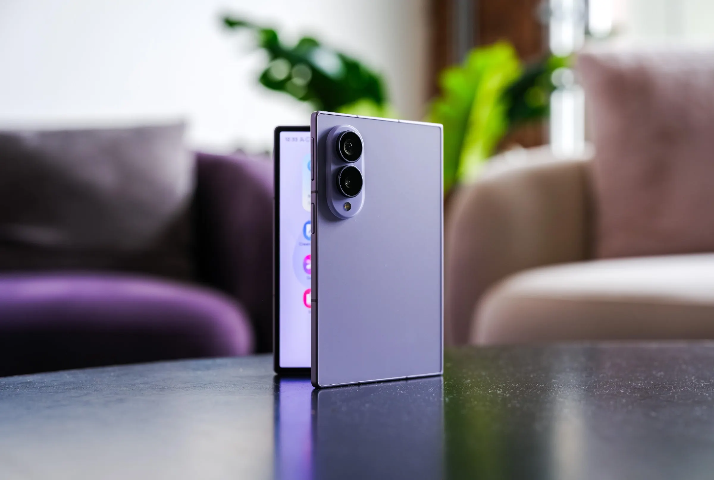 Цена – кошмар. Вышел Samsung Galaxy Z Fold 8 Ultra – главный конкурент складного iPhone