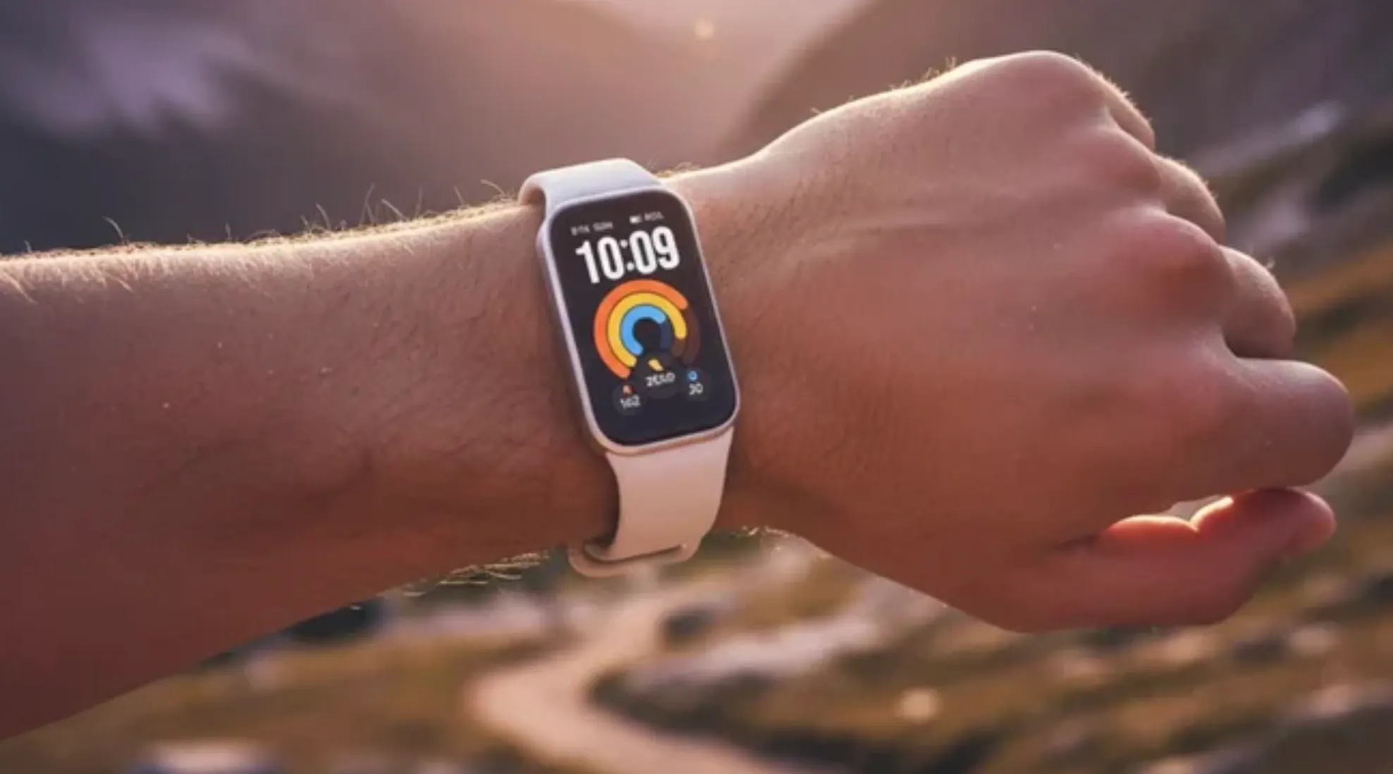 Xiaomi готовит крайне дешевый фитнес-браслет. Что о нем известно?