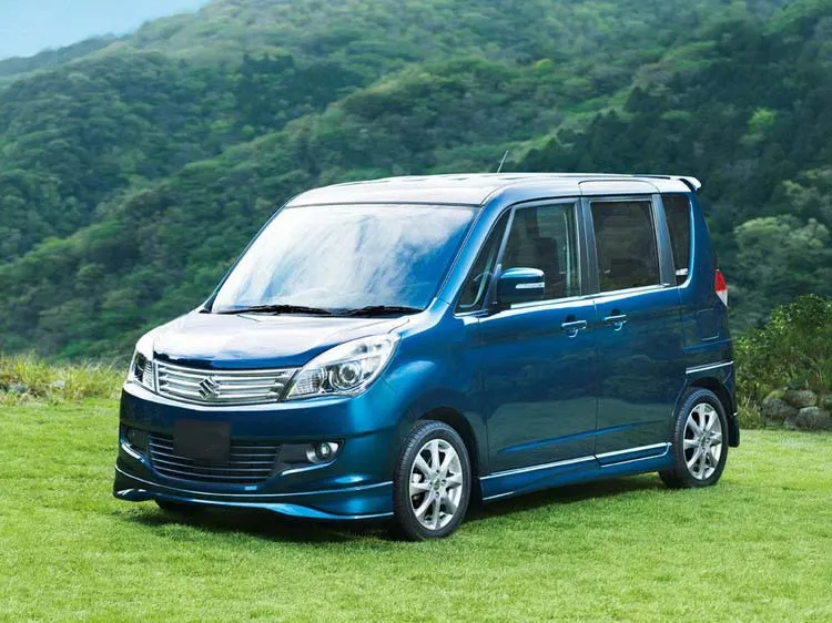 В России появился Suzuki за 1 млн рублей. Это милый семейный автомобиль