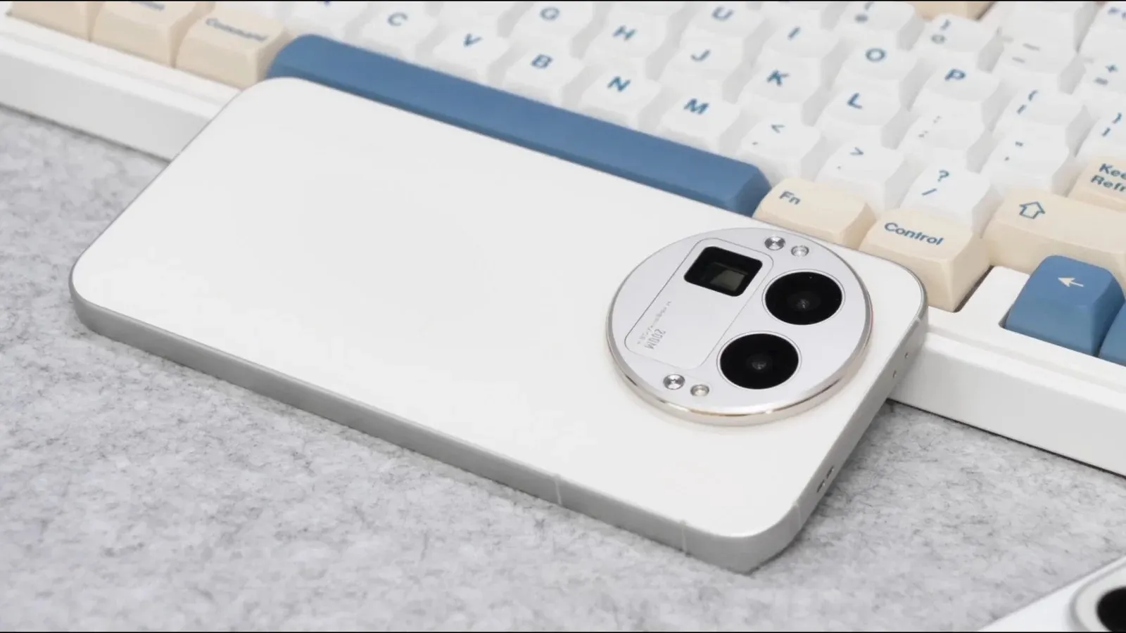 Realme GT 8 Pro — один из лучших флагманов на Android. Мы знаем, где его лучше взять 