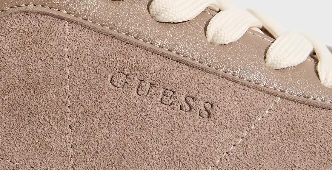 Какие кеды брать на осень? Вот 3 модели от Guess с крупными скидками
