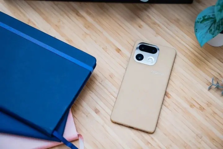 Мегапопулярный камерофон Realme рухнул в цене. Теперь его точно стоит брать 