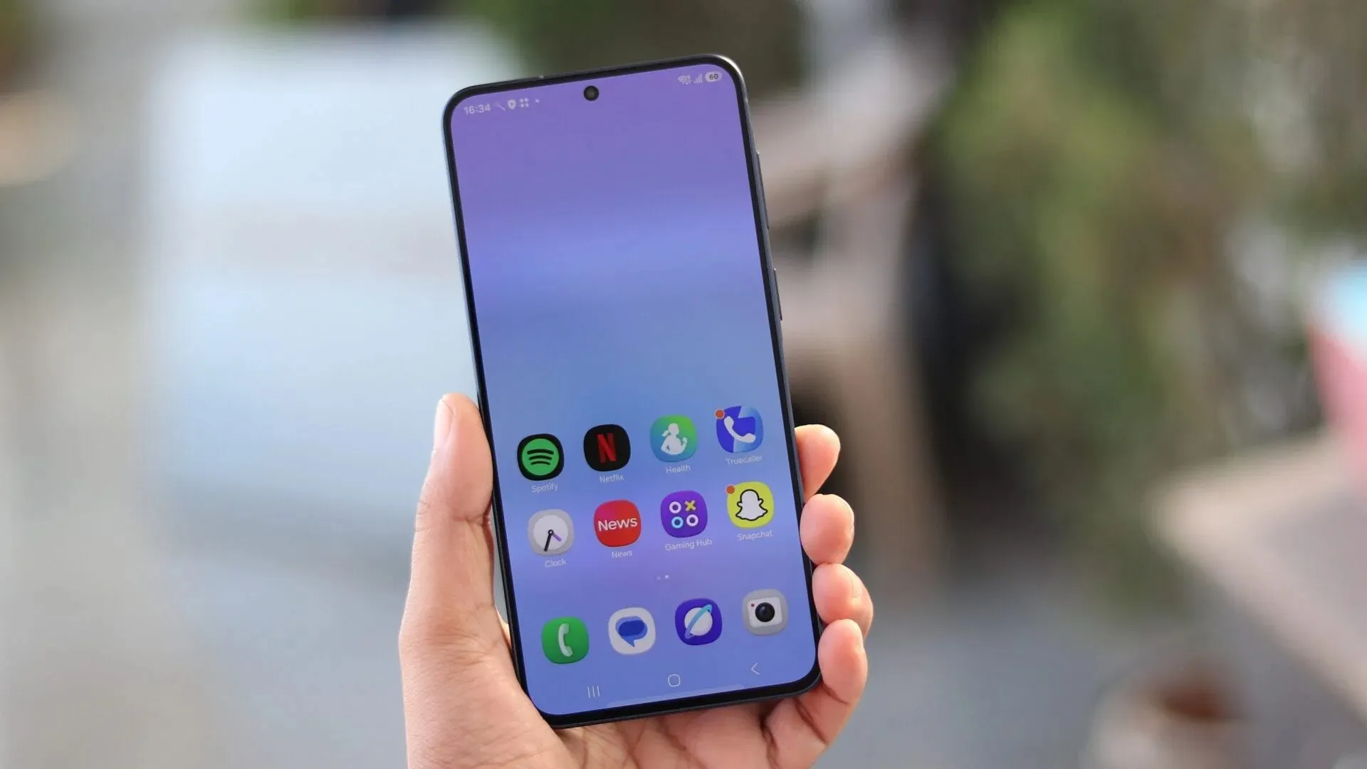 Главный хит Samsung Galaxy рухнул в цене. Теперь его точно стоит брать 