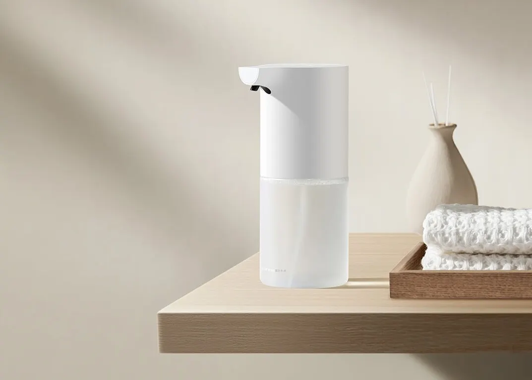 3 полезных гаджета Xiaomi для ванной. От дозатора мыла до фена