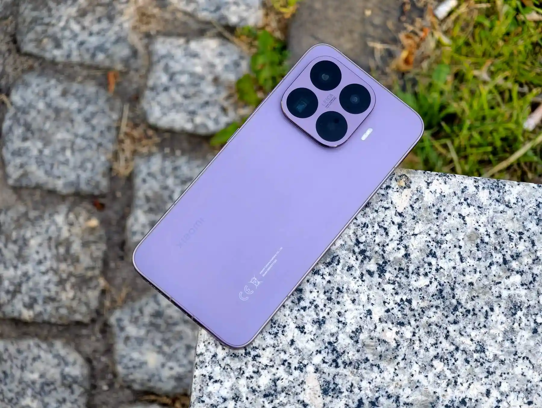 5 лучших смартфонов до 50 тысяч рублей. Хиты Xiaomi, Samsung и OnePlus