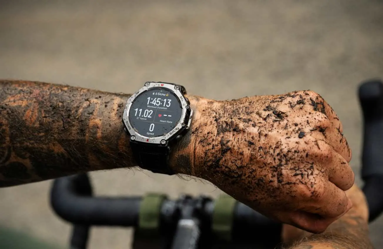 Amazfit готовит умные часы, которые смогут заряжаться от солнца. Это уникальная функция