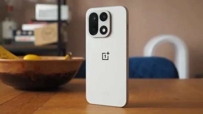 OnePlus 15