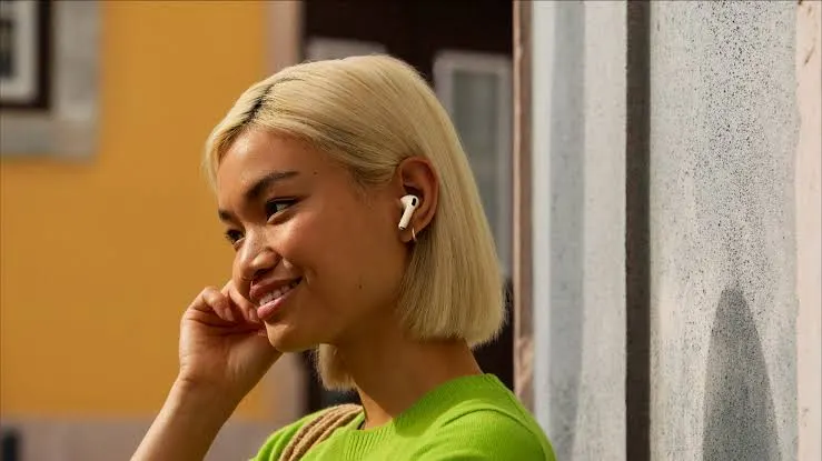Названы AirPods, которые можно смело покупать в конце лета. Эти наушники не устареют