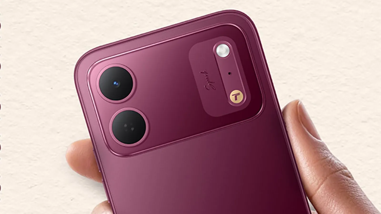 Китайцы уже скопировали iPhone 18. Получился Tecno Spark Go 3 Pro