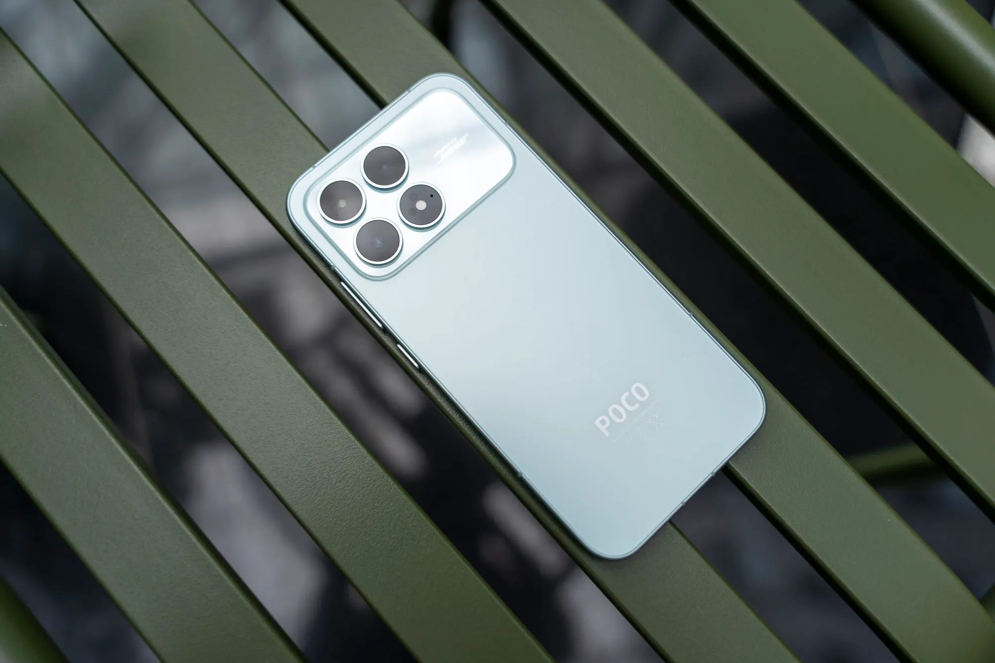 Срочно берем Xiaomi Poco F8 Pro. Это самый выгодный флагман на рынке