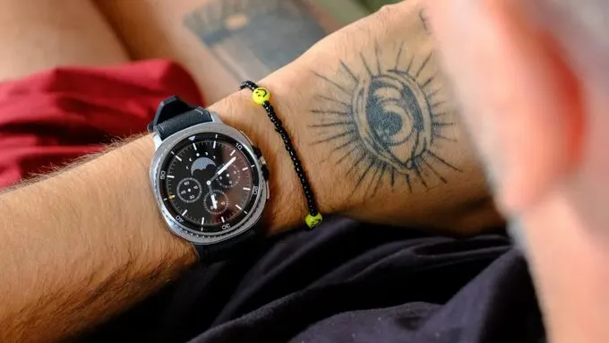Samsung Galaxy Watch8 Classic 