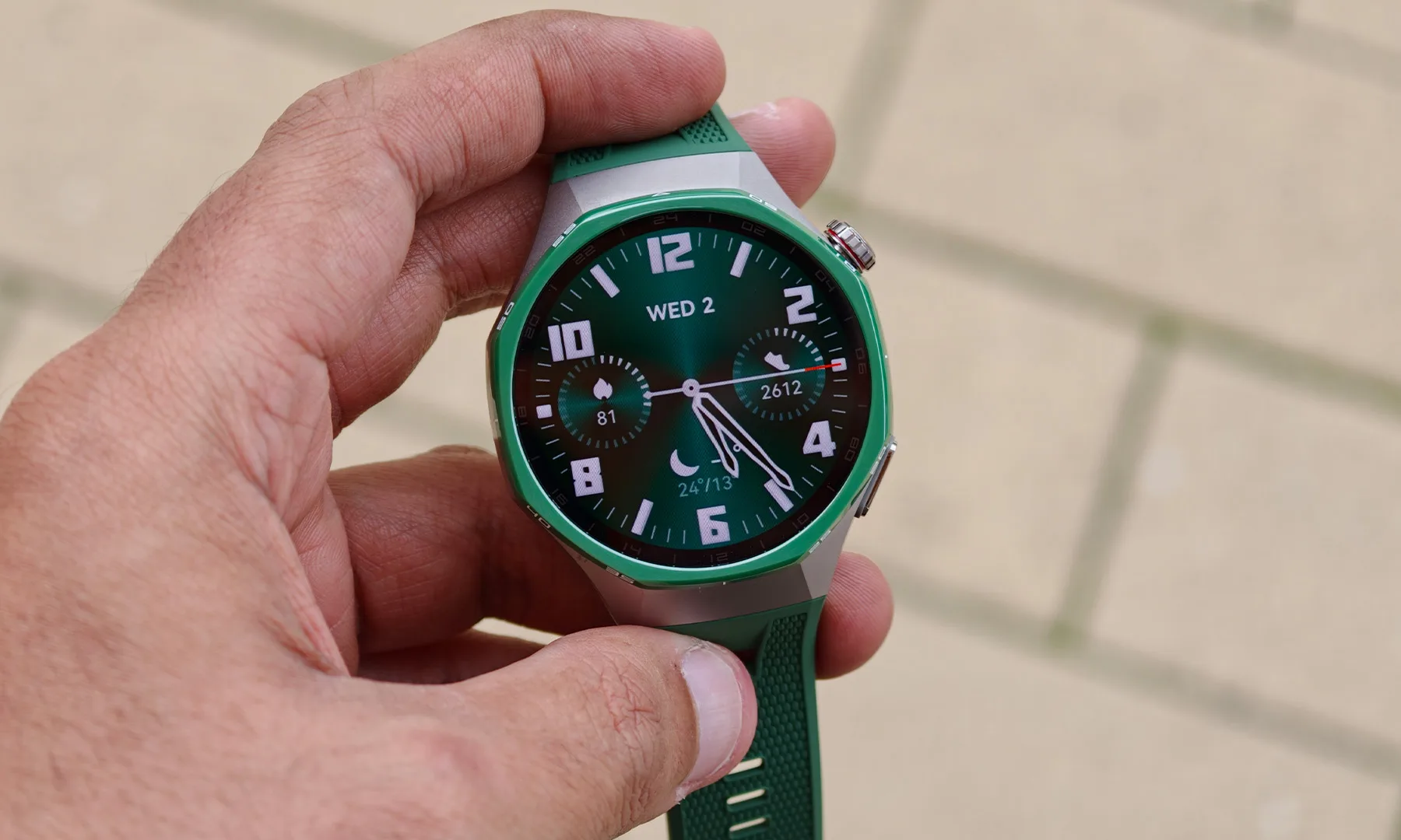 Huawei Watch GT 7 теперь можно купить в России. Смарт-часы продают со скидкой и расширенной гарантией
