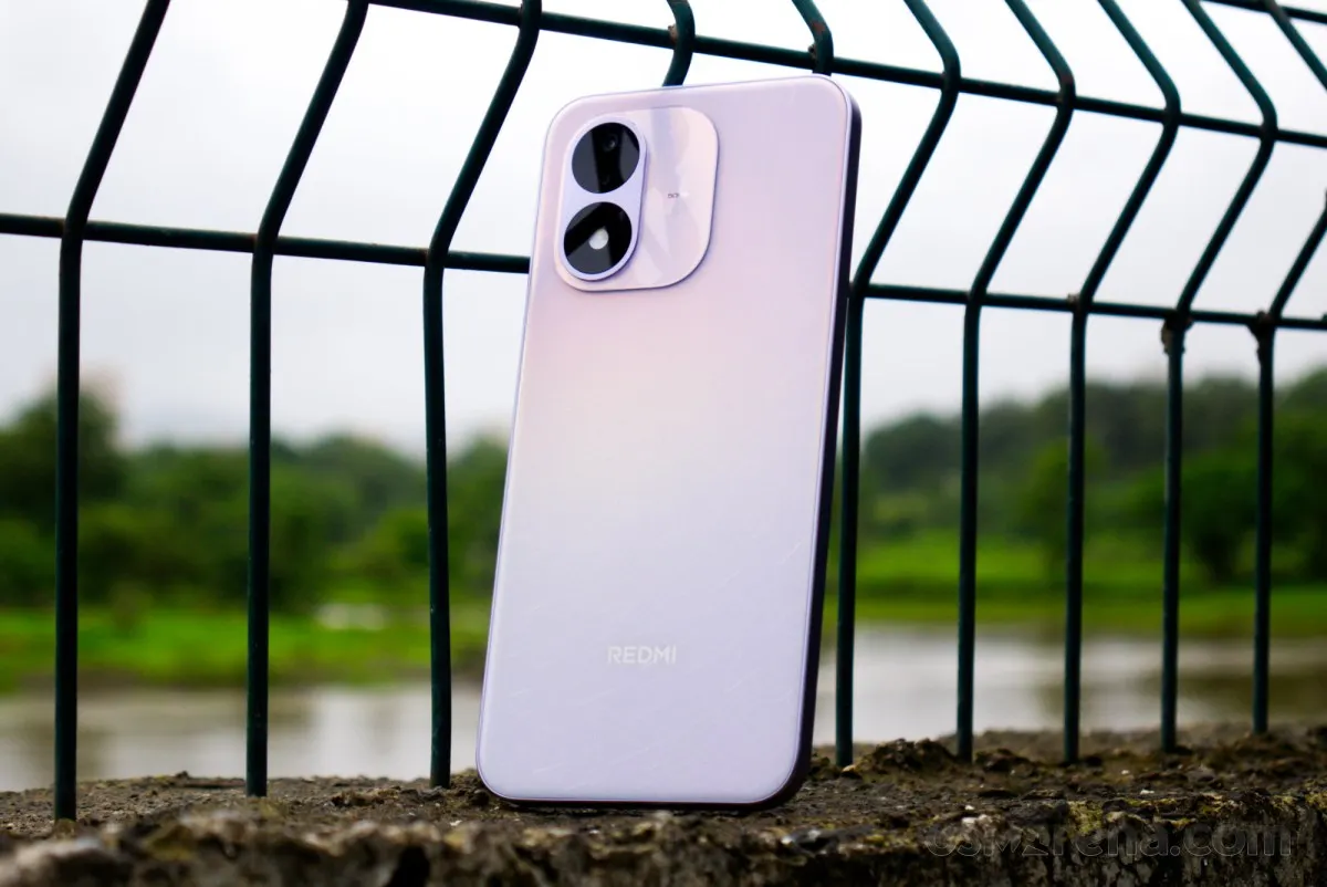 Топ-10 смартфонов, которые можно взять родителям. Есть эффектный Xiaomi и Realme с крутой фронталкой