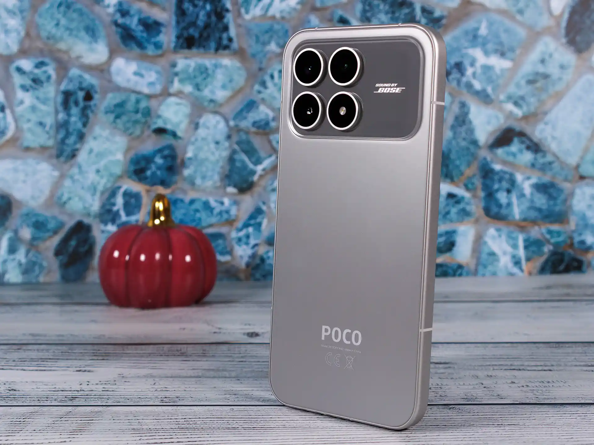 Смартфон Xiaomi Poco F8 Pro