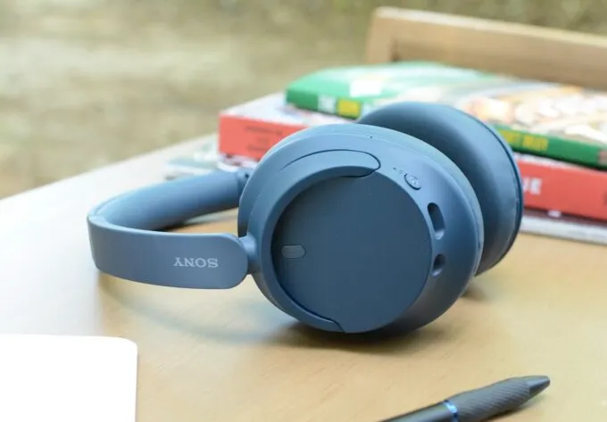 Sony WH-CH720N