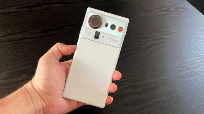 ZTE Nubia Z80 Ultra 