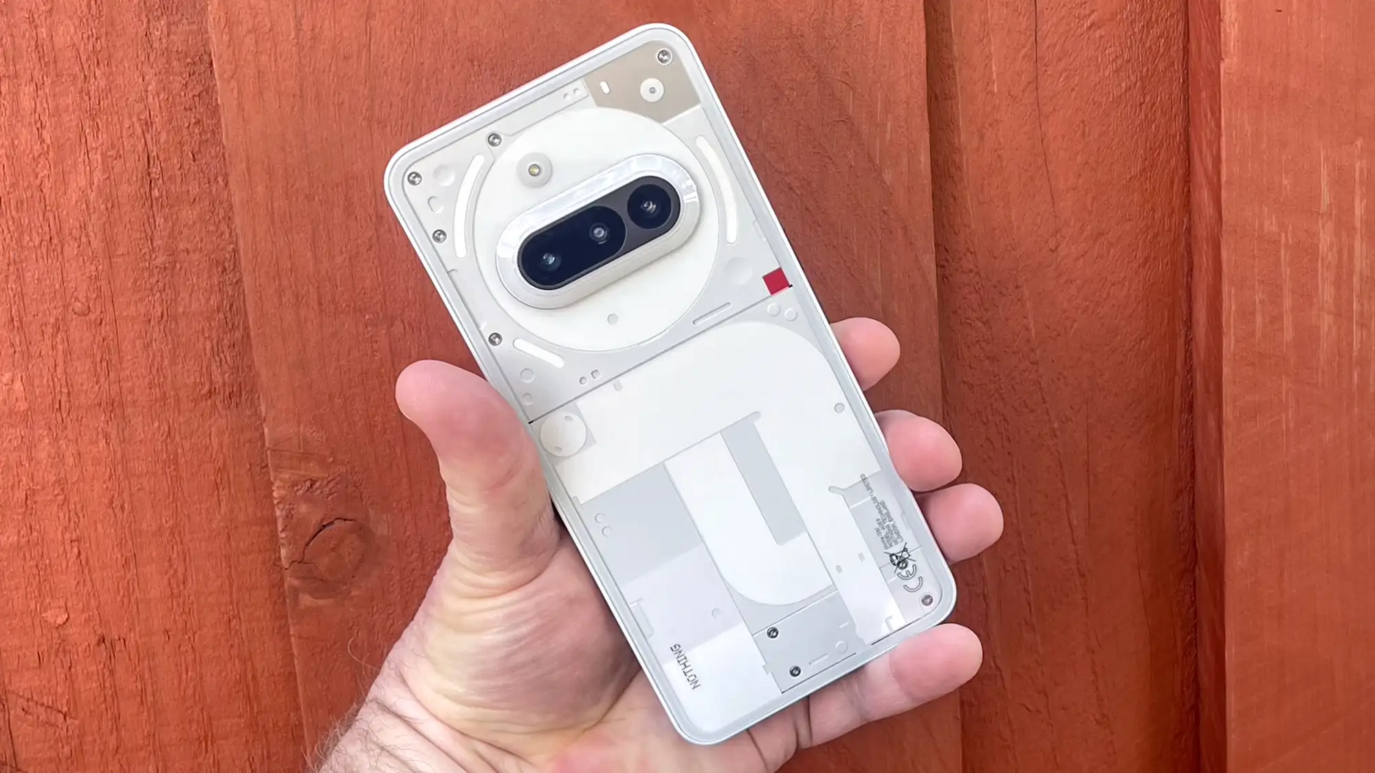5 плюсов Nothing Phone (3a). Это уникальный смартфон за адекватные деньги