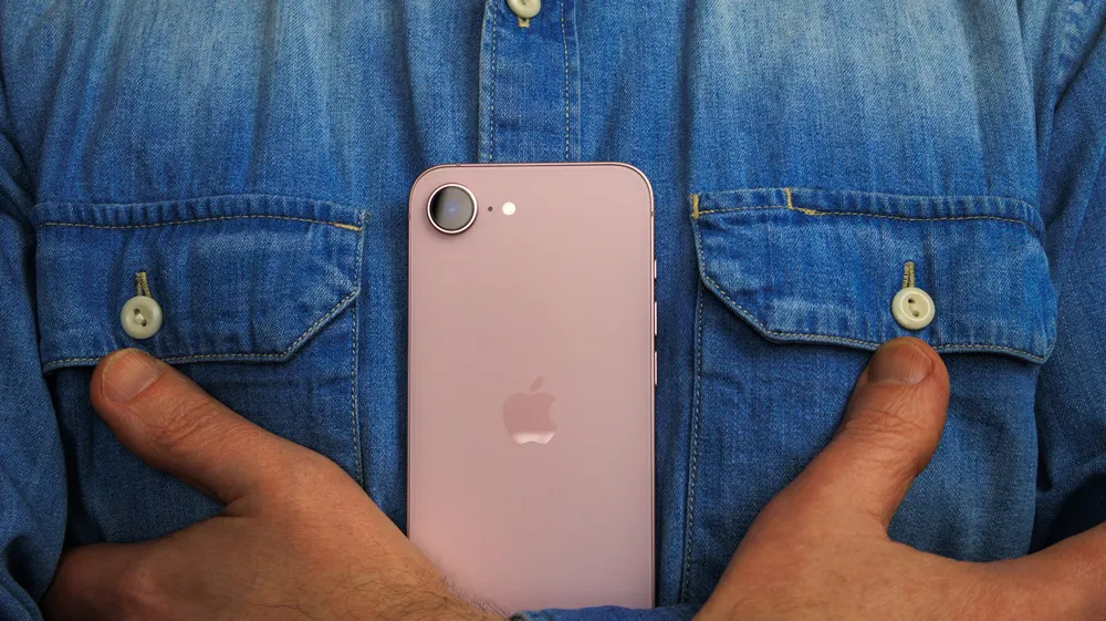 Каким будет iPhone 18e? Вместе с недорогим смартфоном покажут еще один аппарат