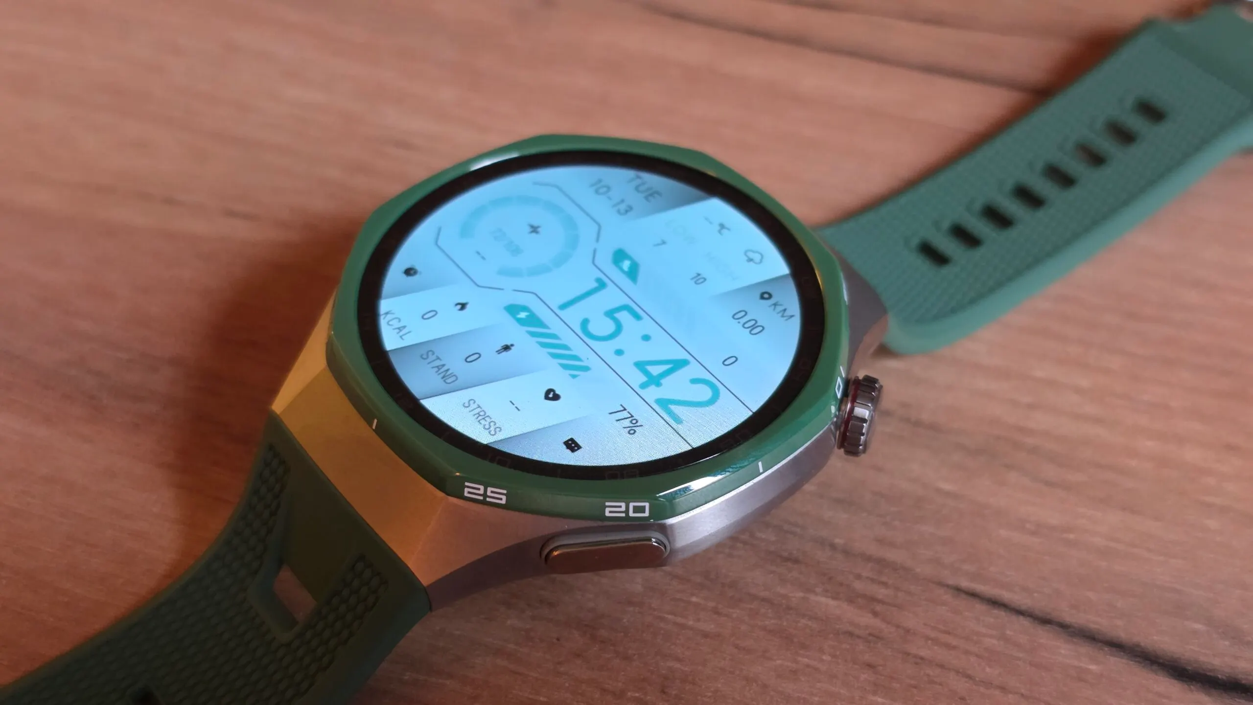 Месяц с Huawei Watch GT 7 Pro. 5 плюсов и 5 минусов флагманских смарт-часов
