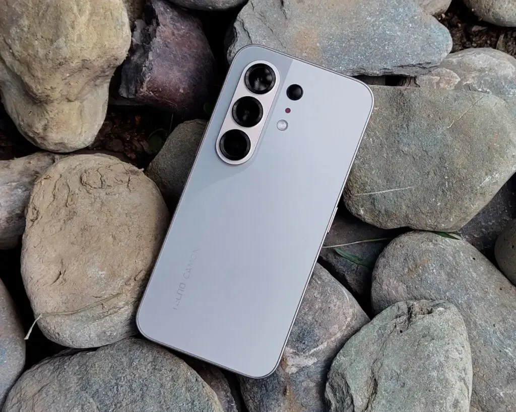 Плавный экран и крутые камеры. Почему Tecno Camon 50 — лучший смартфон до 30 тысяч рублей