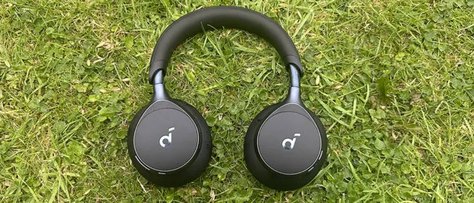 Anker Soundcore Space One