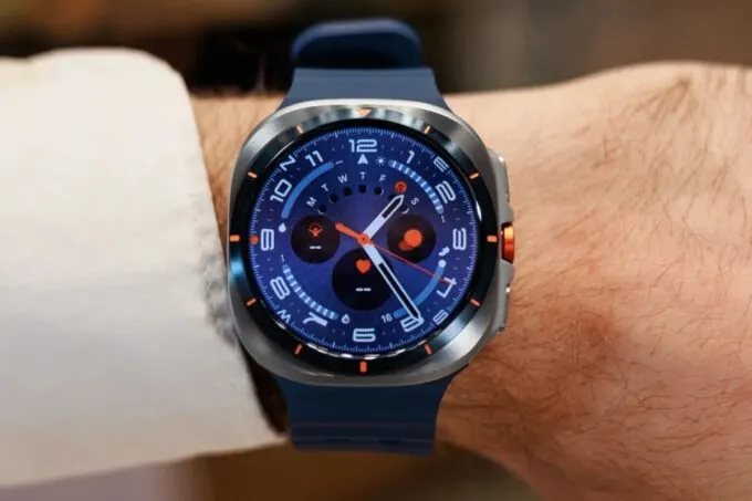 Samsung Galaxy Watch Ultra (2025)