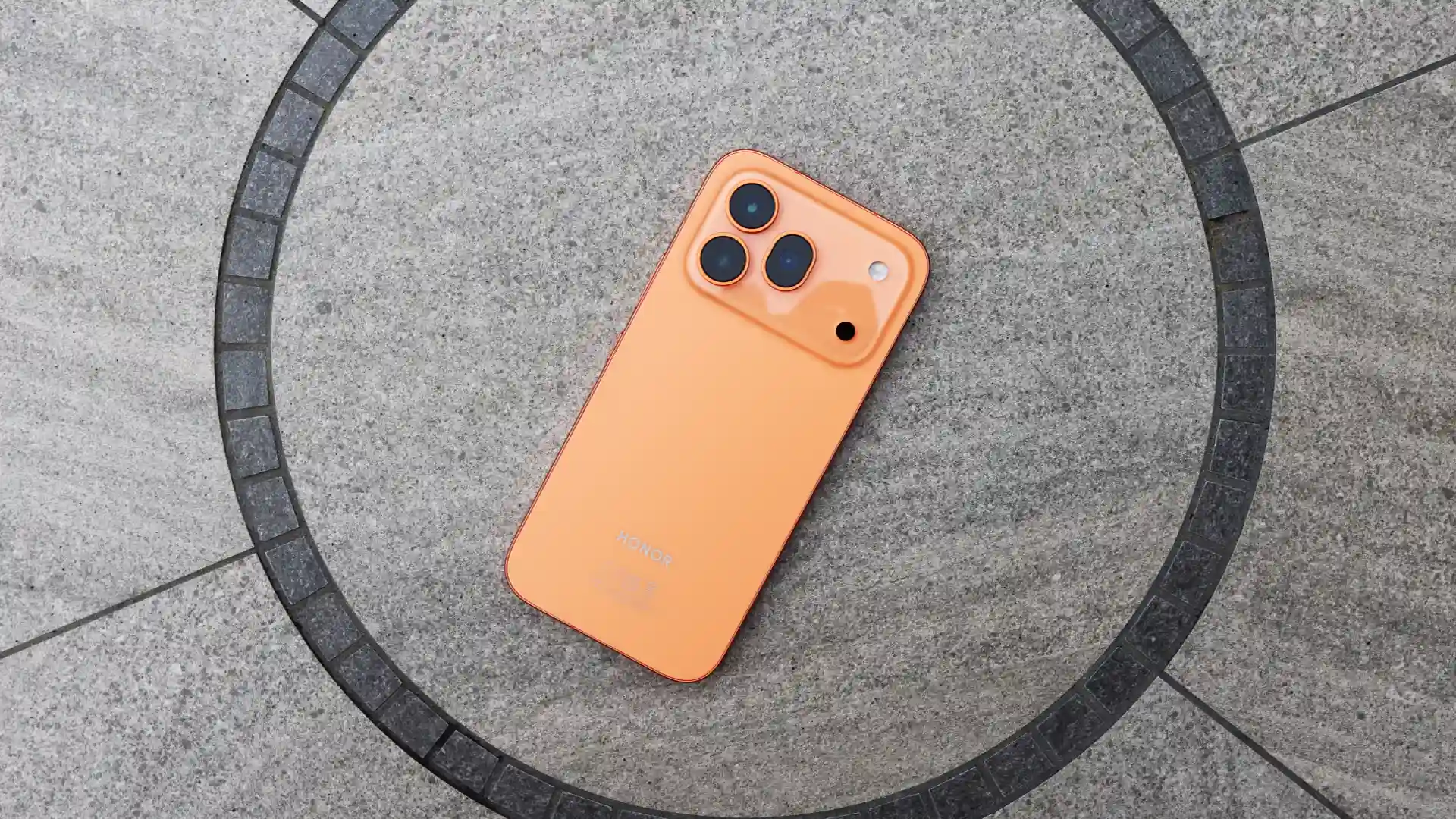 5 плюсов Honor 600 Pro. Этот субфлагман ничуть не хуже топовых моделей