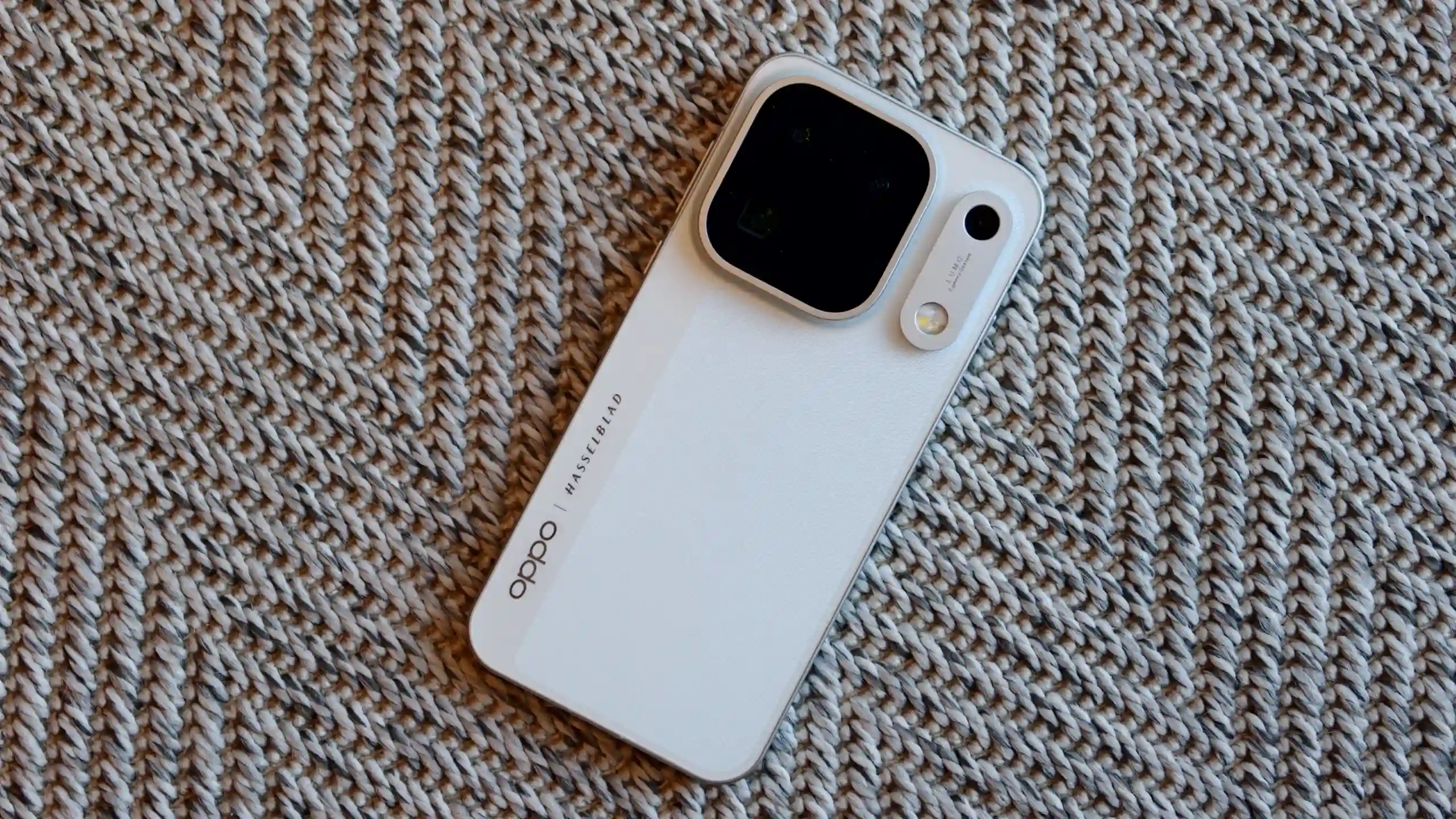 Смартфон Oppo Find X10 Pro Max