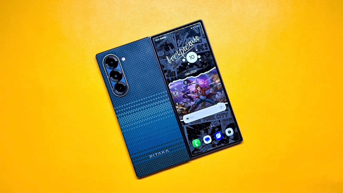 Флагманы Samsung Galaxy и Huawei Mate мощно подешевели в России. Сразу две складные модели можно урвать до 100 тысяч